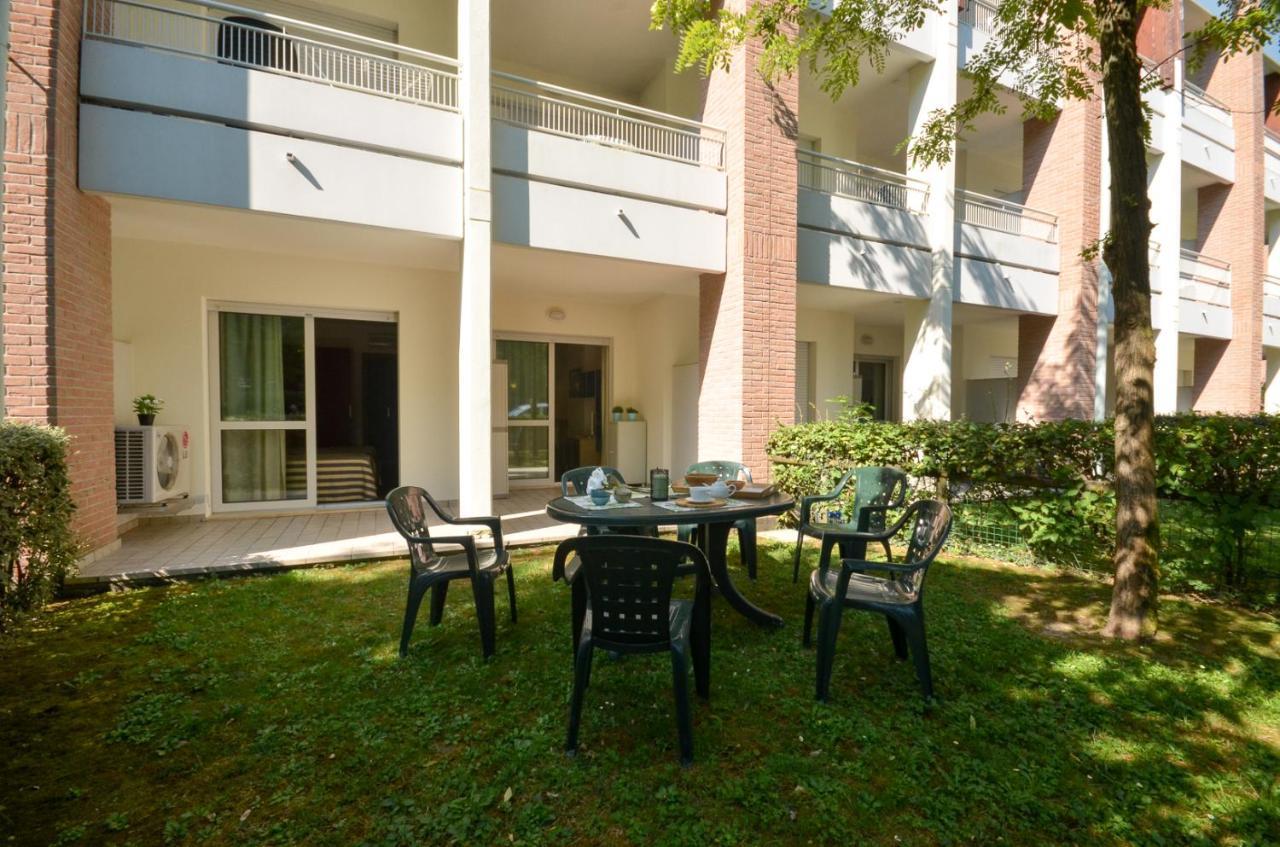 Residenza Al Parco Aparthotel Bibione Eksteriør bilde
